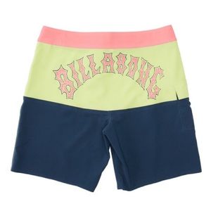Brand new billabong men’s surf shorts